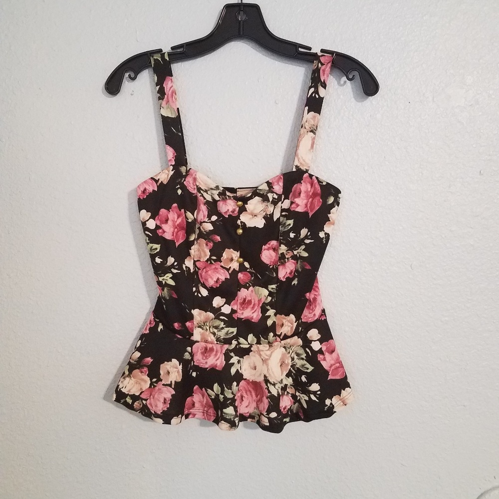 Black floral print tank top
